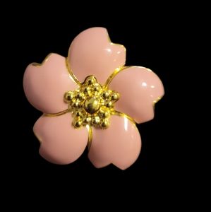 Monet Designer flower pink enamel & gold tone vintage Brooch